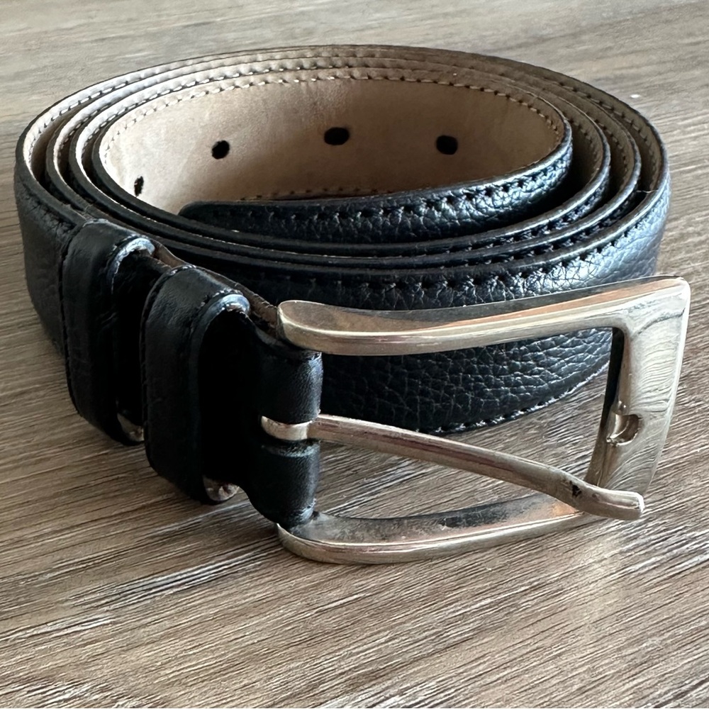 Vintage Black Brioni Leather Belt size 42 Made in Italy Early 2000’s